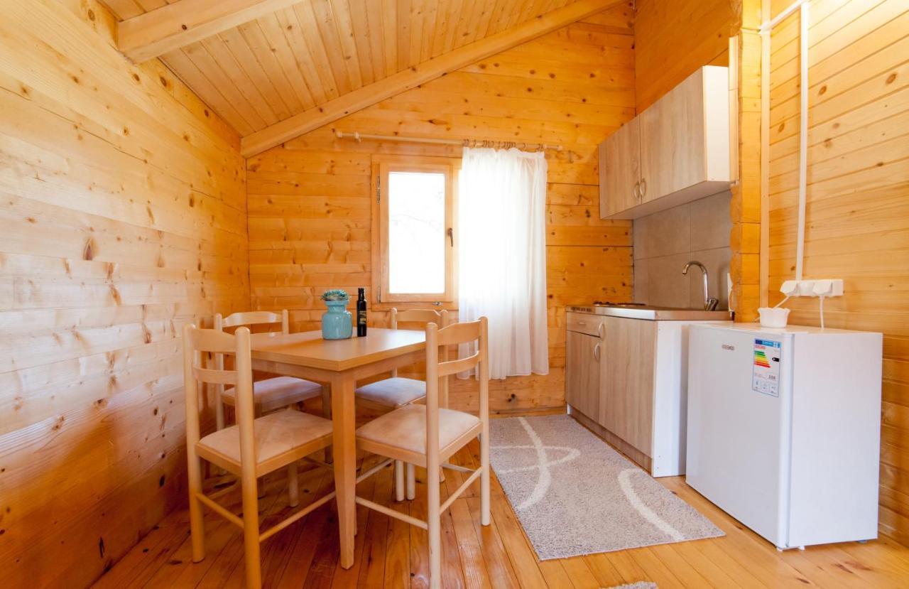 Katana Village Apartment อุลซิน ภายนอก รูปภาพ