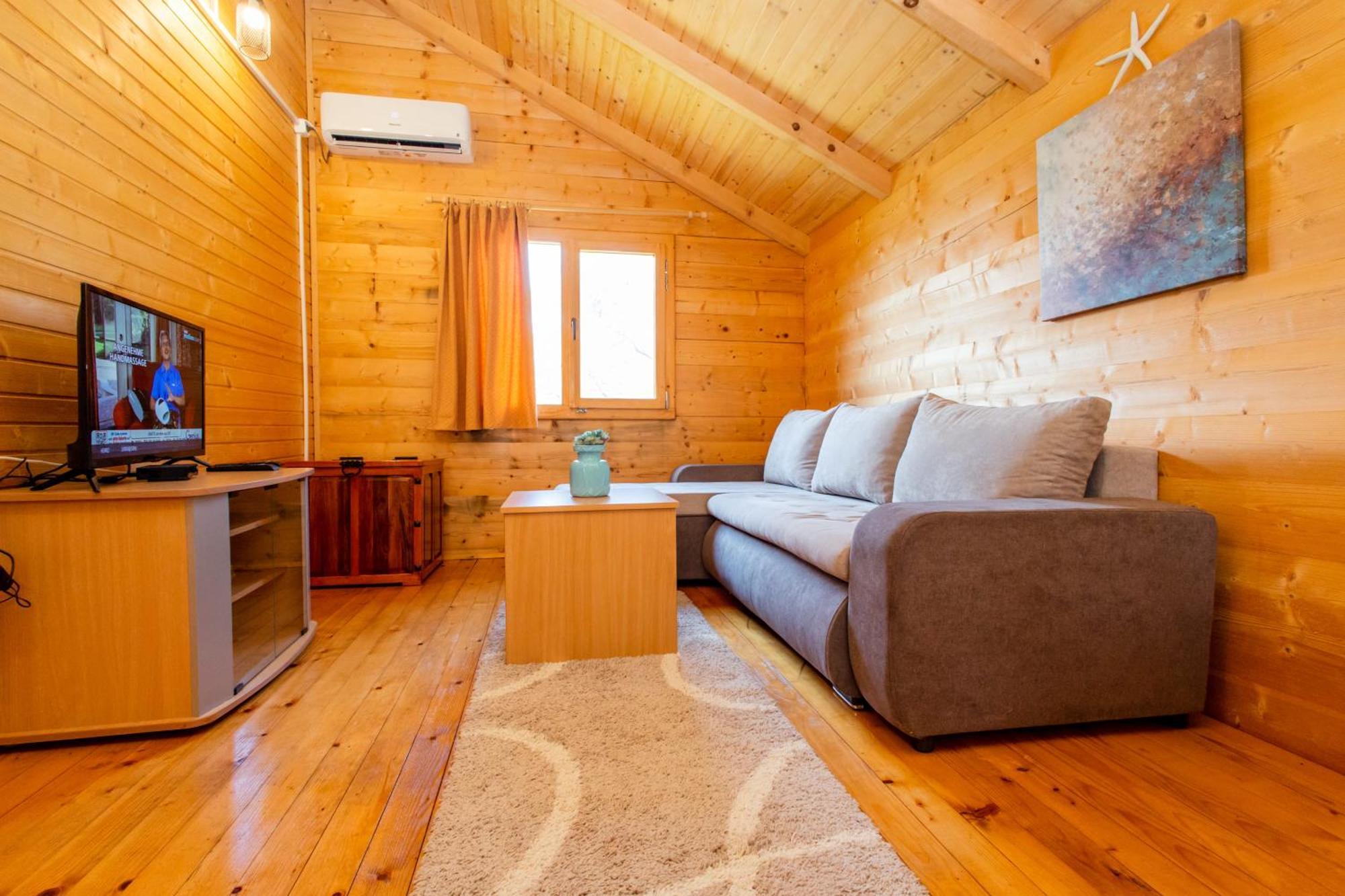 Katana Village Apartment อุลซิน ภายนอก รูปภาพ